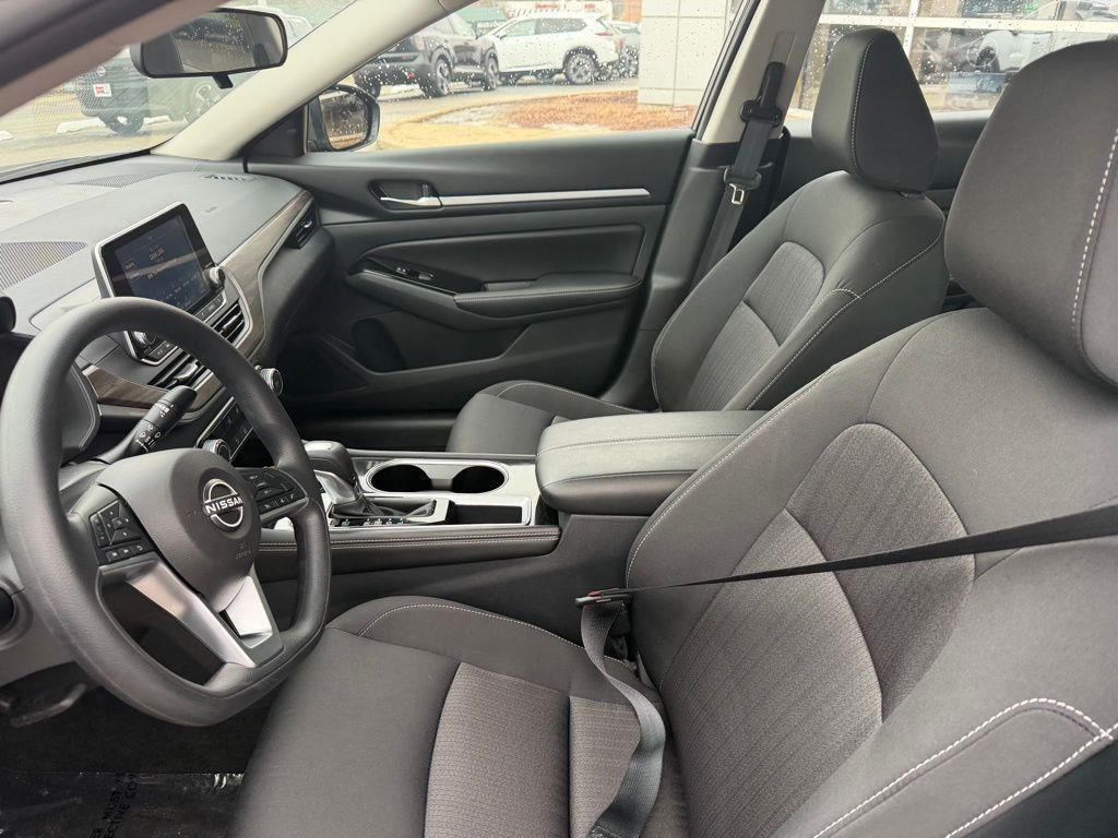 used 2023 Nissan Altima car, priced at $21,489