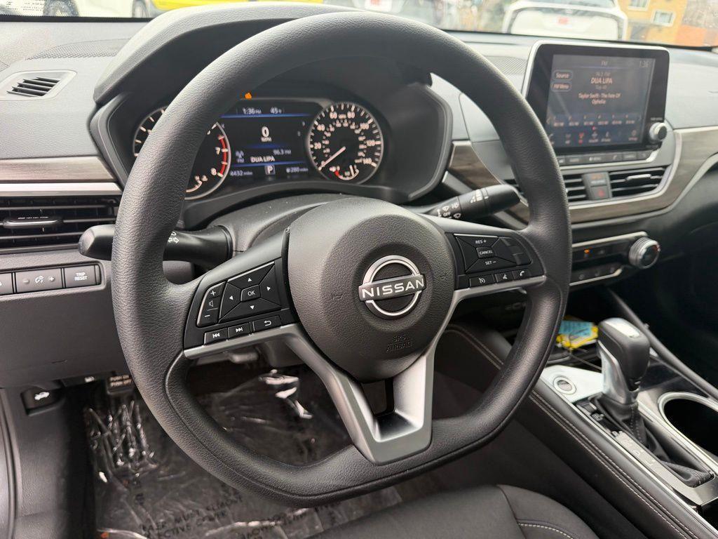 used 2023 Nissan Altima car, priced at $21,489