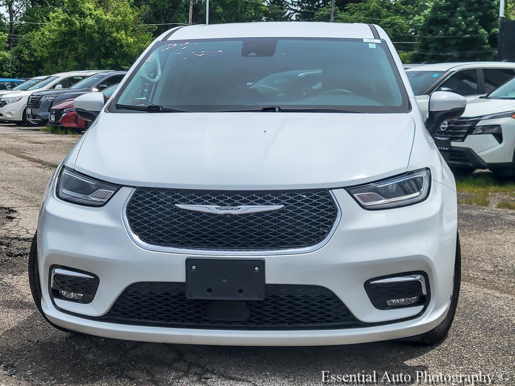 used 2023 Chrysler Pacifica car, priced at $26,284