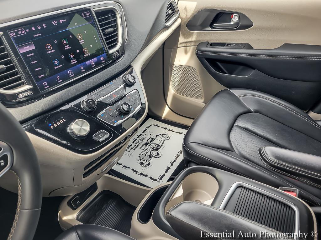 used 2023 Chrysler Pacifica car, priced at $26,284