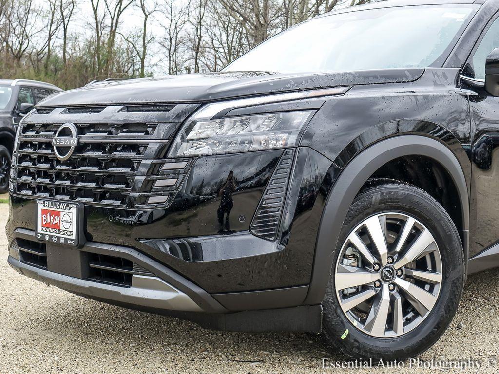 new 2026 Nissan Pathfinder car, priced at $40,995