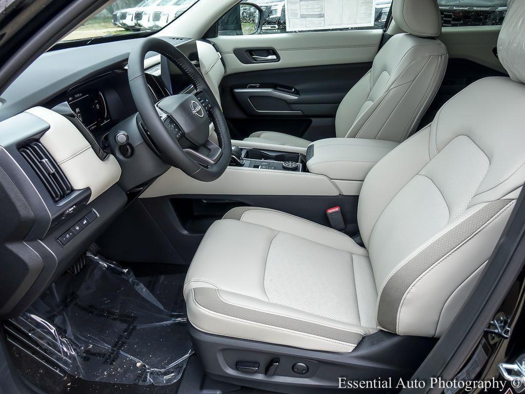new 2026 Nissan Pathfinder car, priced at $40,995
