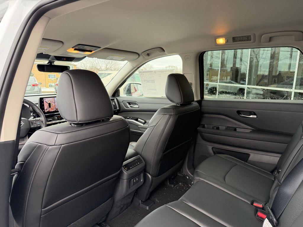 new 2026 Nissan Pathfinder car, priced at $42,774