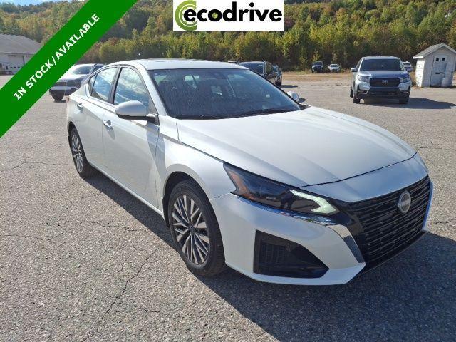 new 2025 Nissan Altima car, priced at $29,378