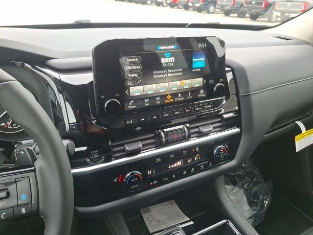 new 2025 Nissan Pathfinder car, priced at $39,106