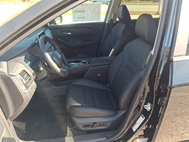 new 2026 Nissan Rogue car, priced at $31,252