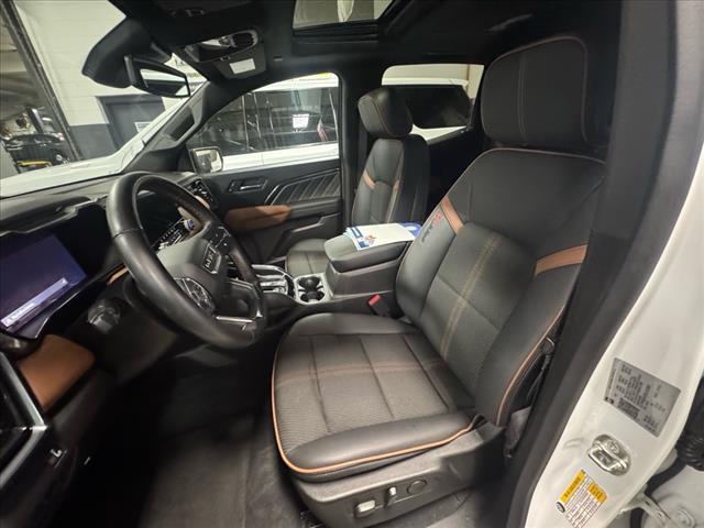 used 2024 GMC Canyon car, priced at $40,994