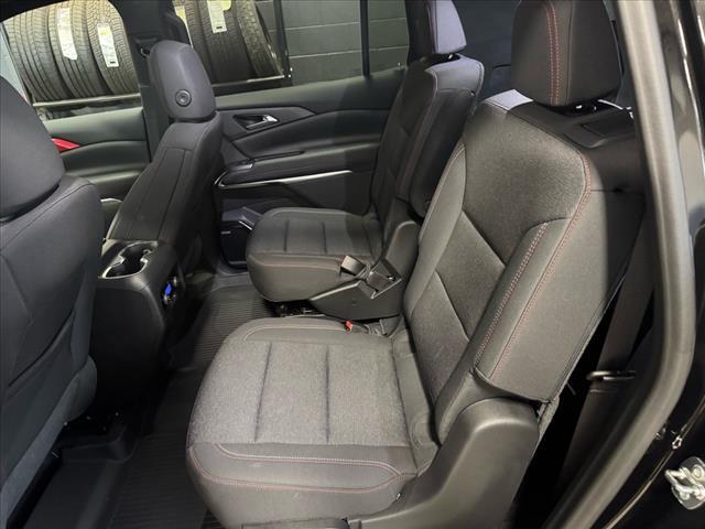 used 2024 Chevrolet Traverse car, priced at $45,514