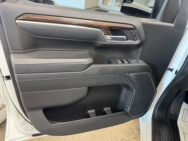 used 2023 GMC Sierra 1500 car, priced at $42,987