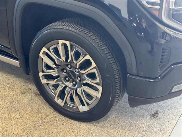 used 2023 GMC Sierra 1500 car, priced at $57,367