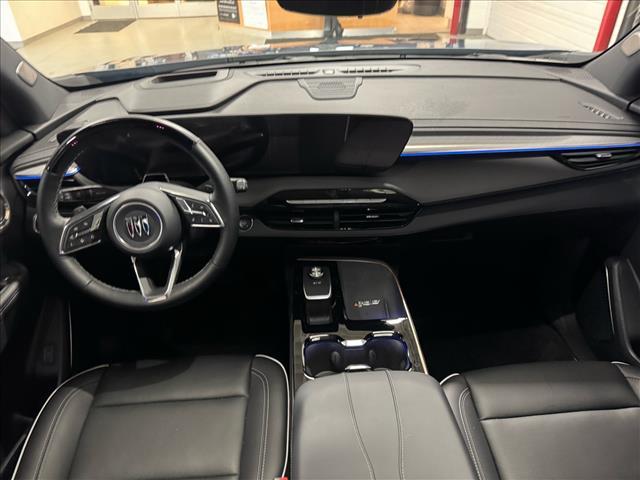 used 2025 Buick Enclave car, priced at $51,289