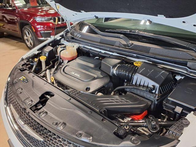 used 2018 Chrysler Pacifica car, priced at $16,300