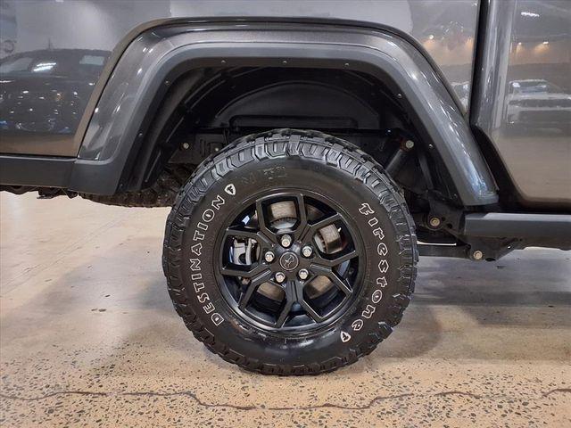 used 2024 Jeep Gladiator car, priced at $36,200