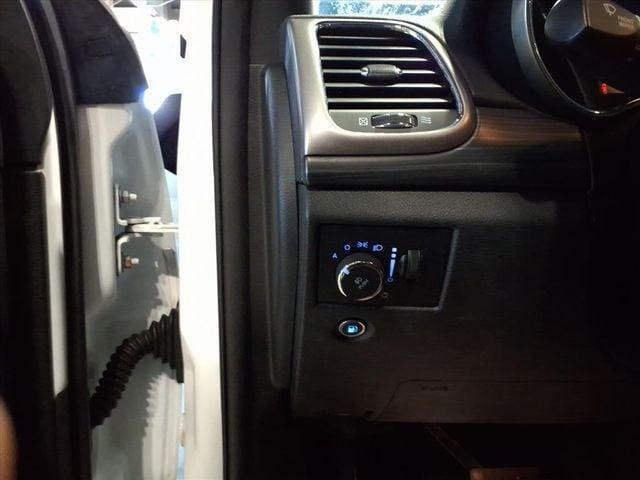 used 2019 Jeep Grand Cherokee car, priced at $19,122