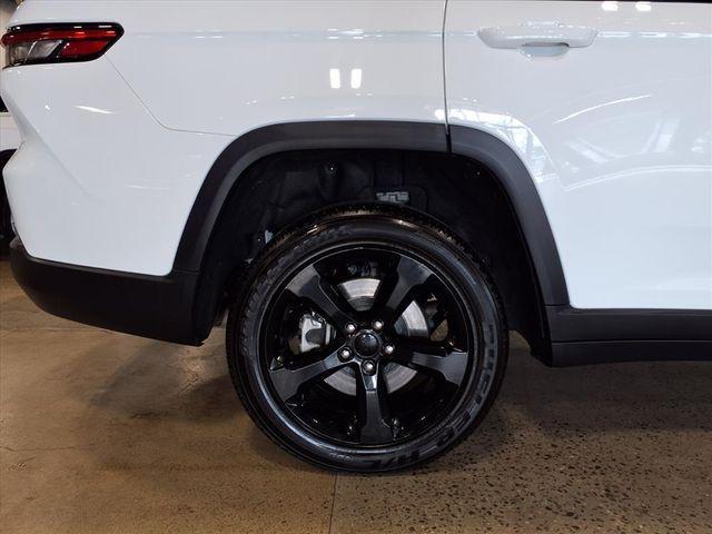 used 2025 Jeep Grand Cherokee L car, priced at $43,900