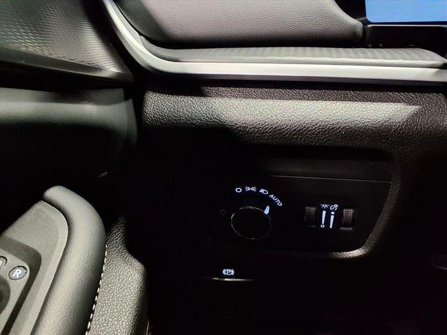 used 2025 Jeep Grand Cherokee L car, priced at $43,900