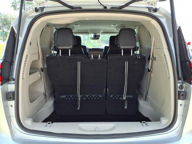 used 2024 Chrysler Pacifica car, priced at $25,000