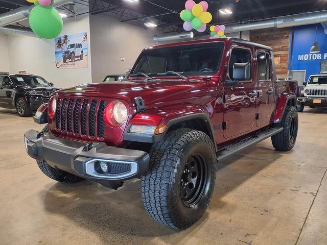 used 2022 Jeep Gladiator car, priced at $31,527