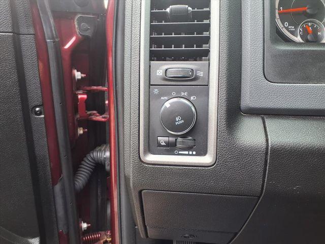 used 2019 Ram 1500 Classic car, priced at $22,402