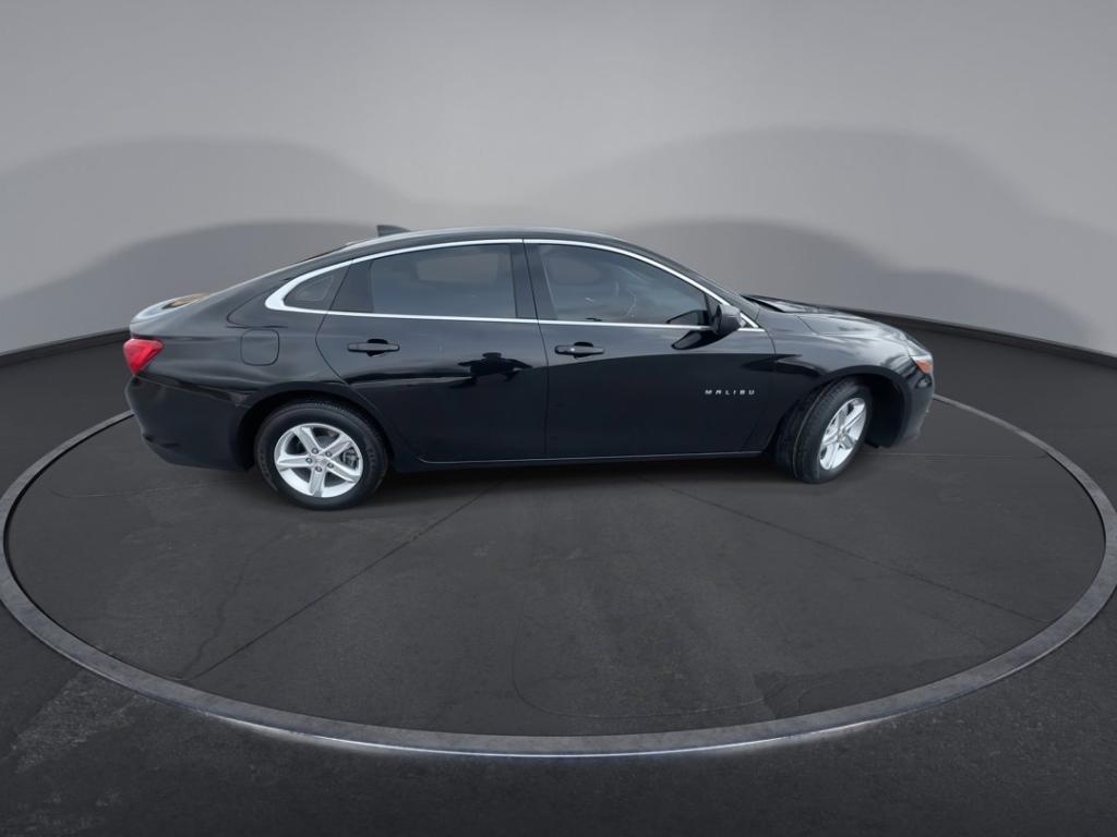 used 2022 Chevrolet Malibu car, priced at $17,900