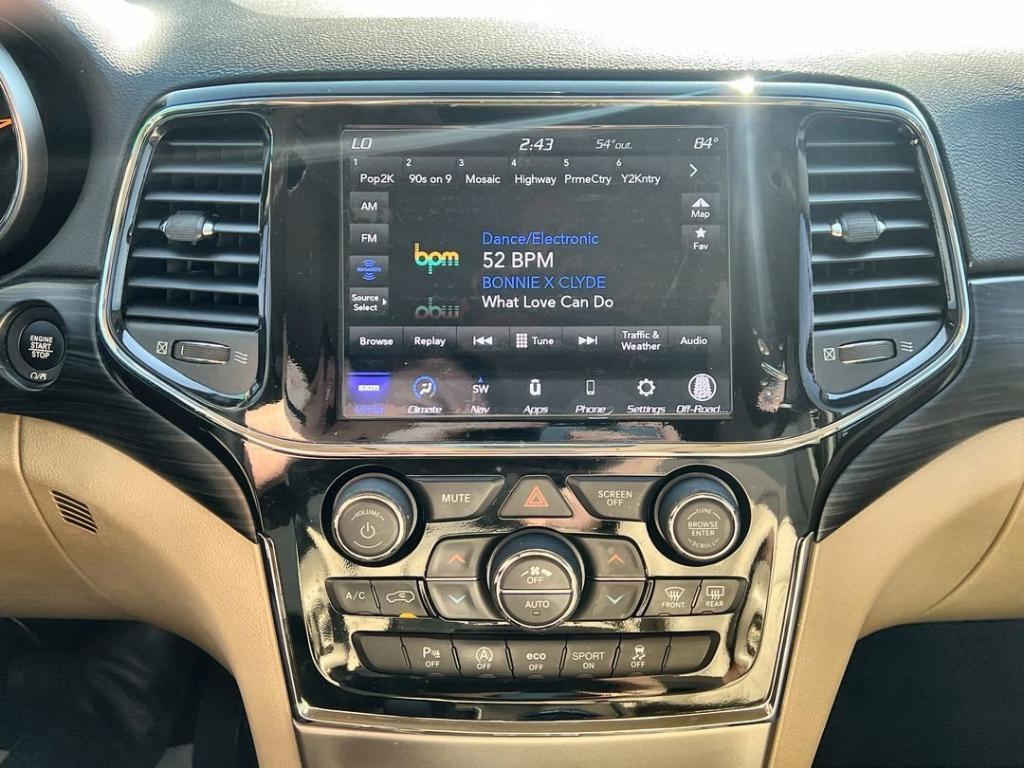 used 2022 Jeep Grand Cherokee WK car, priced at $21,000