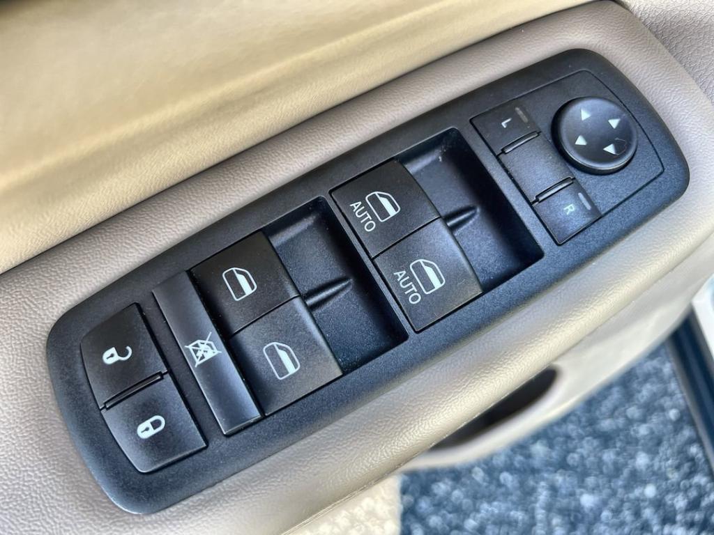 used 2022 Jeep Grand Cherokee WK car, priced at $21,000