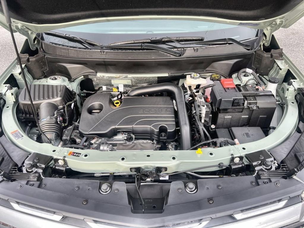 new 2026 Chevrolet Equinox car, priced at $32,300