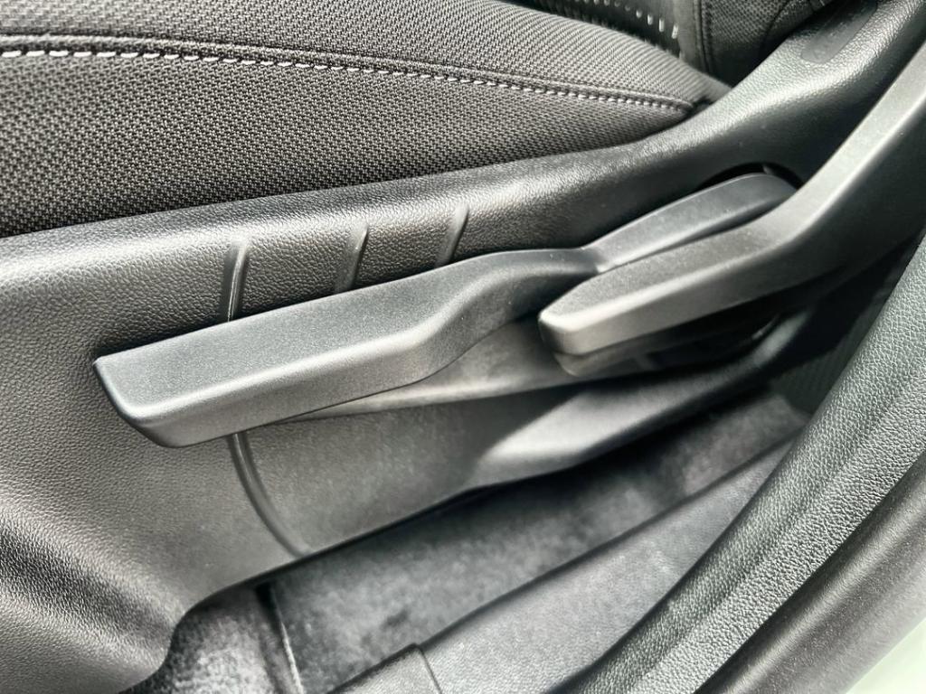 new 2026 Chevrolet Equinox car, priced at $32,300