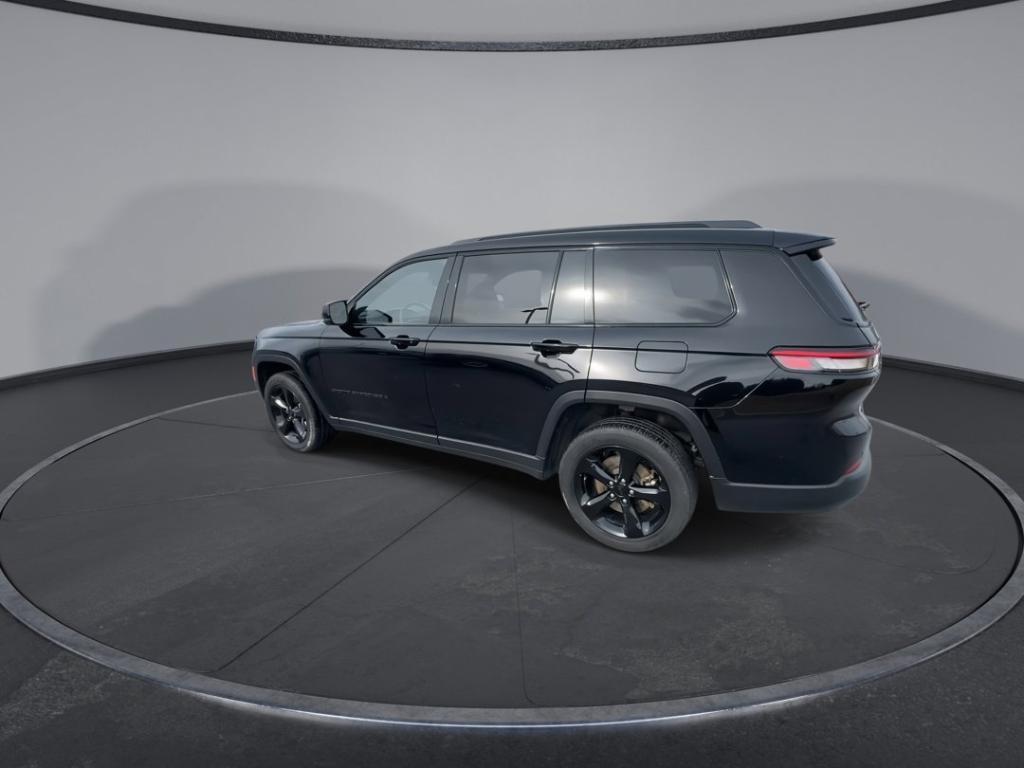 used 2023 Jeep Grand Cherokee L car, priced at $28,900