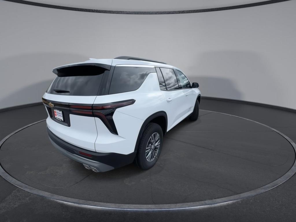 new 2026 Chevrolet Traverse car, priced at $43,260