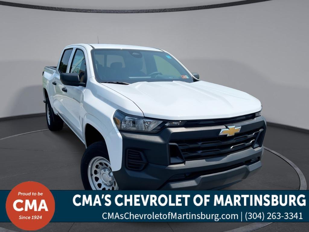 new 2025 Chevrolet Colorado car, priced at $30,205