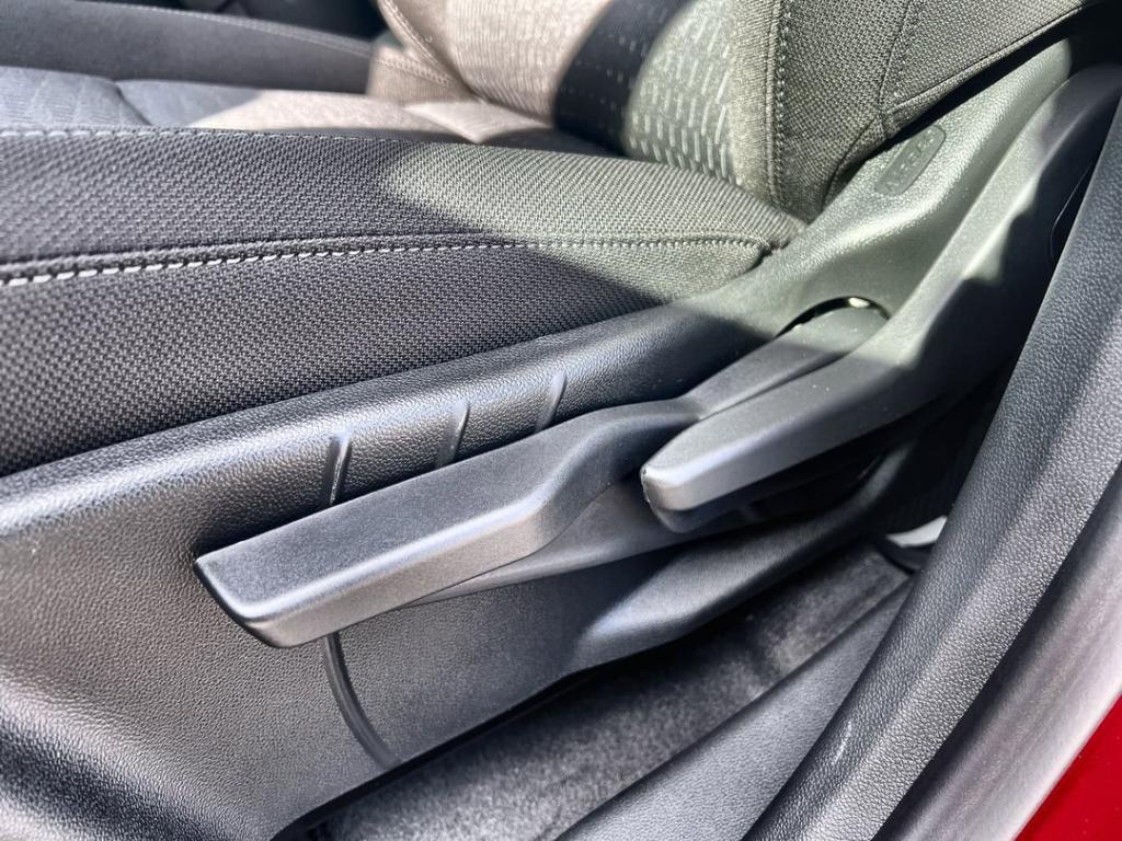 new 2026 Chevrolet Equinox car, priced at $32,240