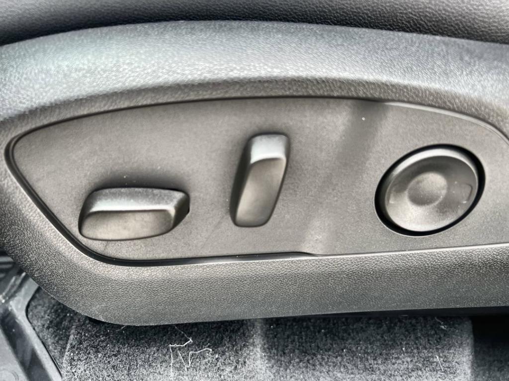 new 2026 Chevrolet Traverse car, priced at $46,985