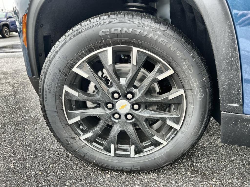 new 2026 Chevrolet Traverse car, priced at $46,985