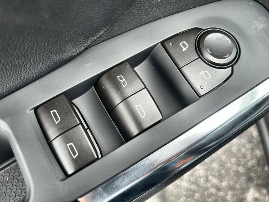 new 2026 Chevrolet Traverse car, priced at $46,985