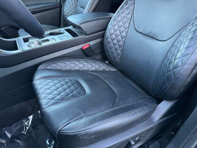 used 2024 Ford Edge car, priced at $36,297