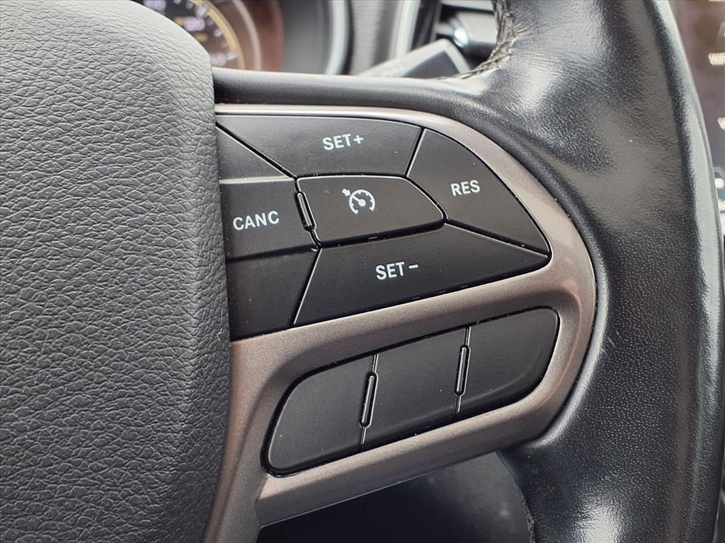 used 2019 Jeep Cherokee car, priced at $16,995