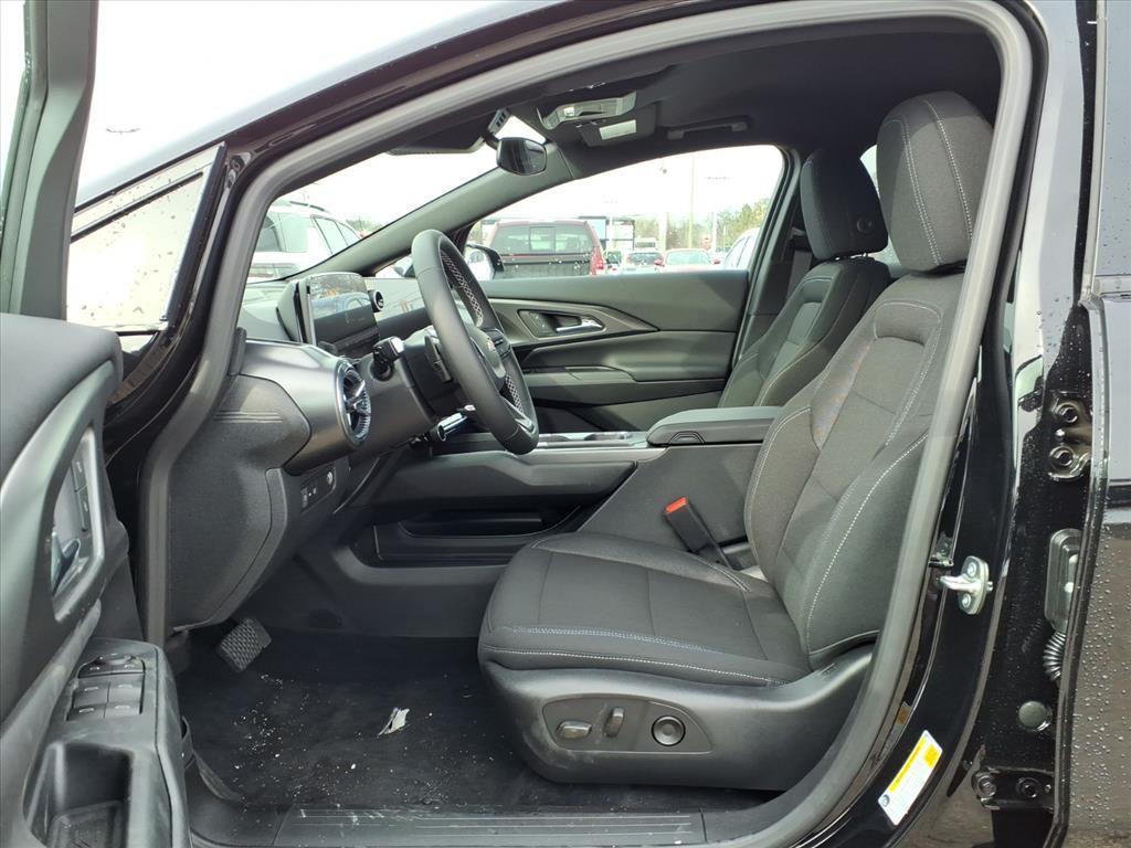 new 2026 Chevrolet Equinox EV car, priced at $32,278