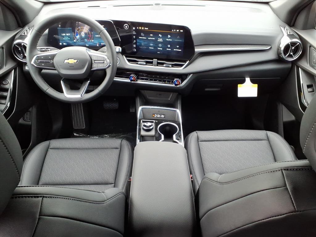 new 2026 Chevrolet Equinox car, priced at $30,454