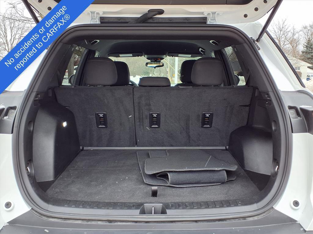 used 2025 Chevrolet Equinox car, priced at $26,995