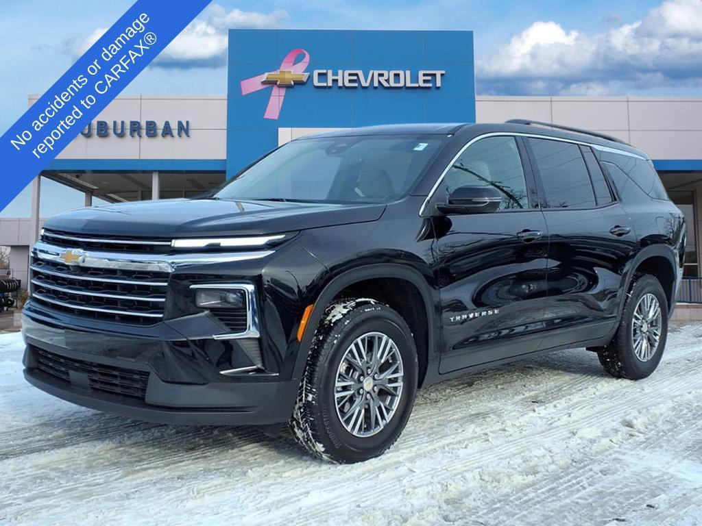 used 2025 Chevrolet Traverse car, priced at $34,995