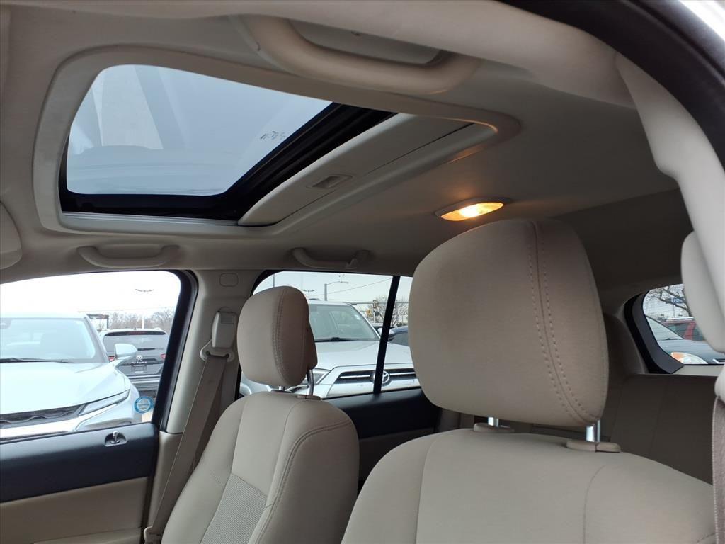 used 2010 Jeep Compass car, priced at $5,990