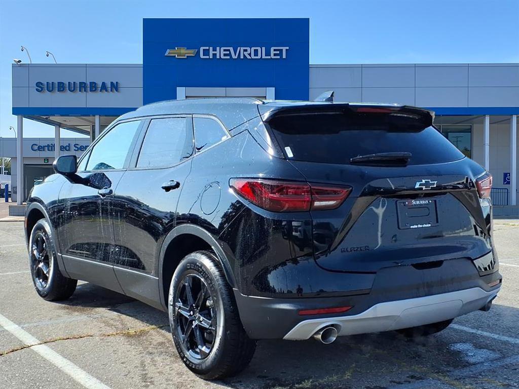 new 2025 Chevrolet Blazer car, priced at $35,980