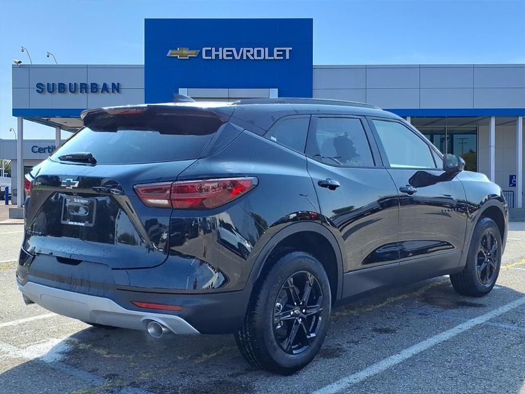 new 2025 Chevrolet Blazer car, priced at $35,980