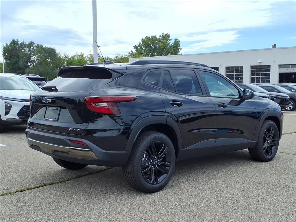 new 2025 Chevrolet Trax car, priced at $25,294