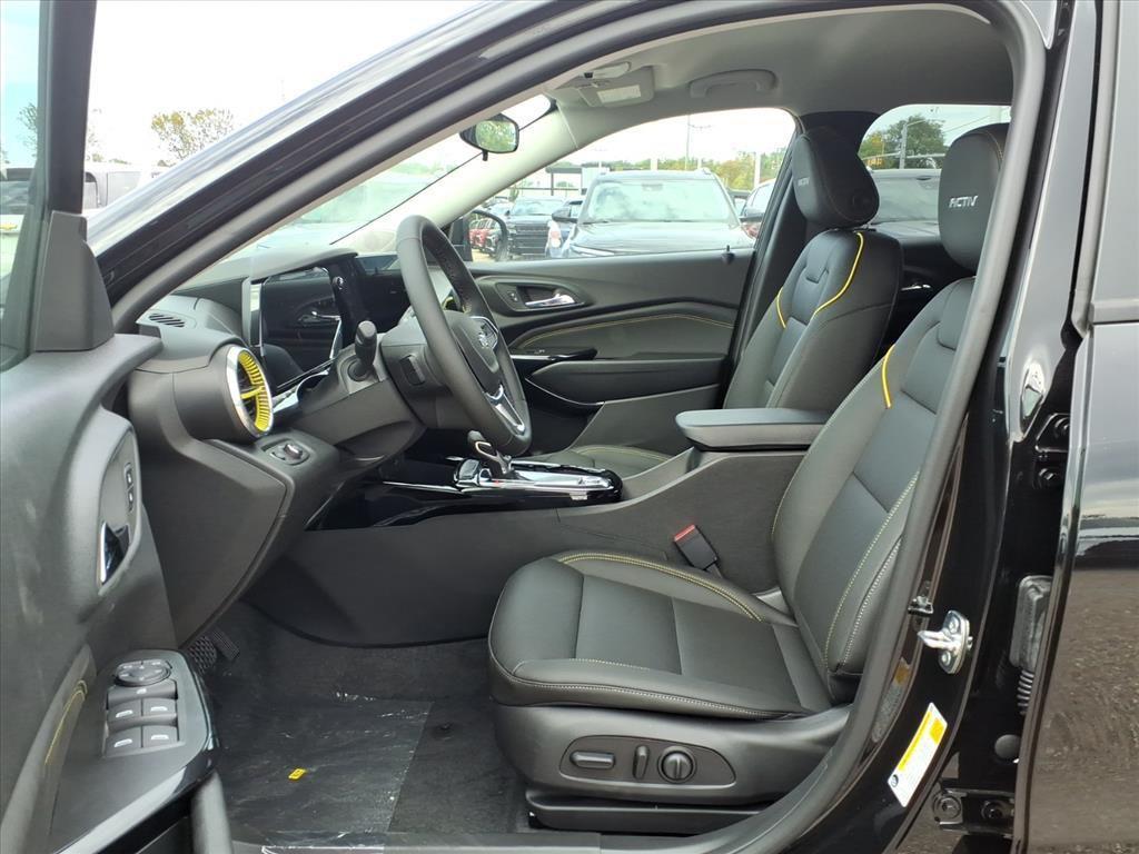 new 2025 Chevrolet Trax car, priced at $25,294