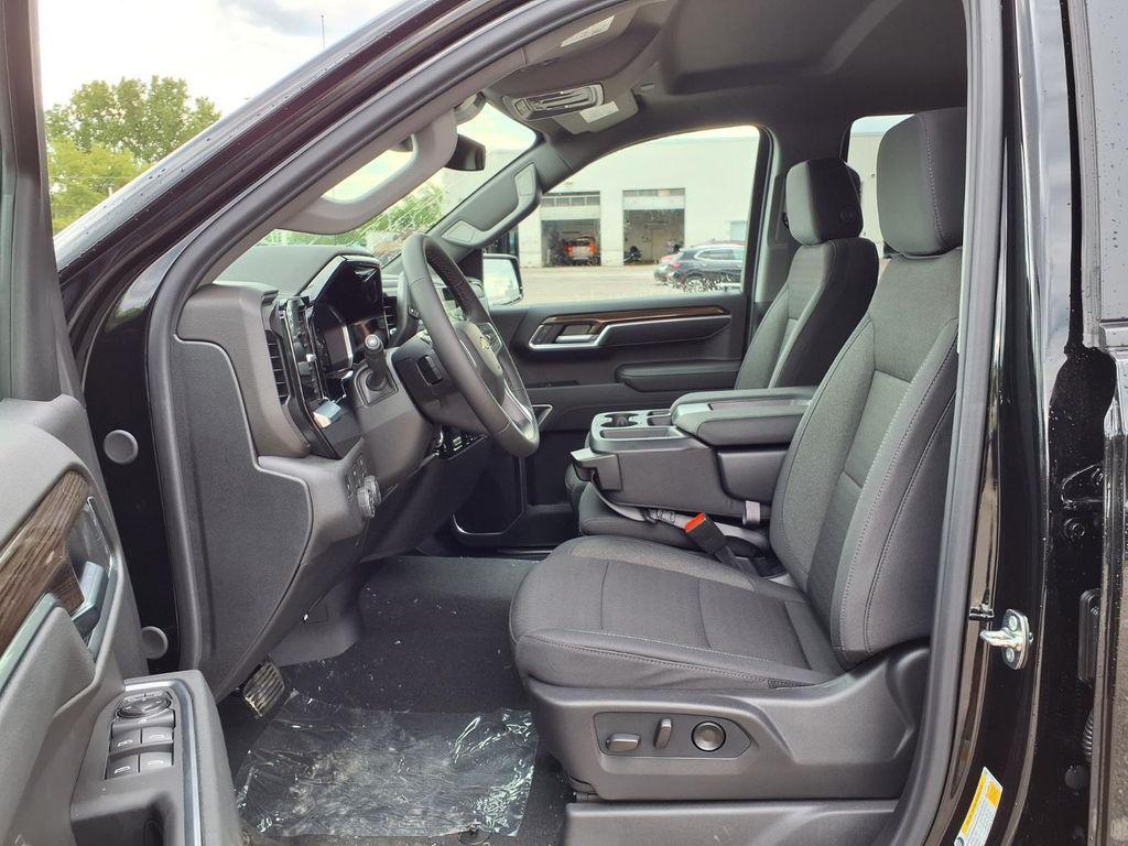 new 2026 Chevrolet Silverado 1500 car, priced at $49,928