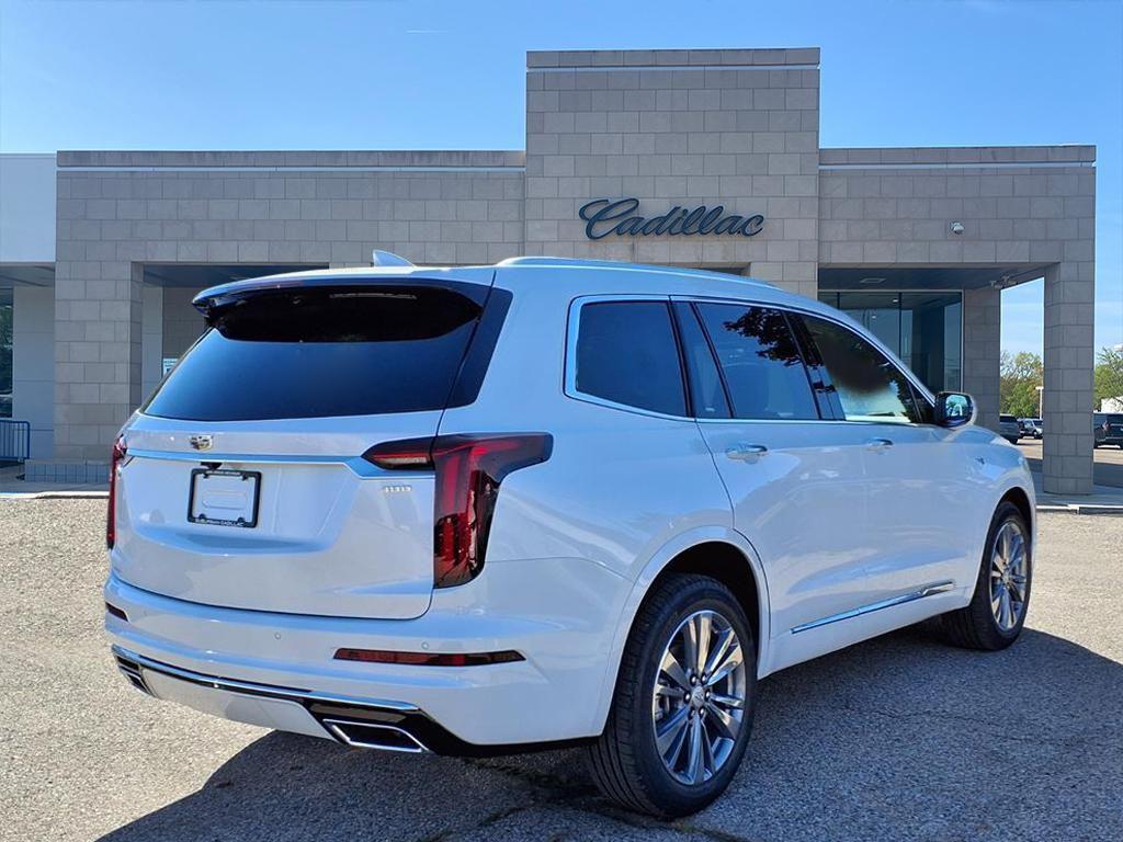 new 2025 Cadillac XT6 car, priced at $54,005
