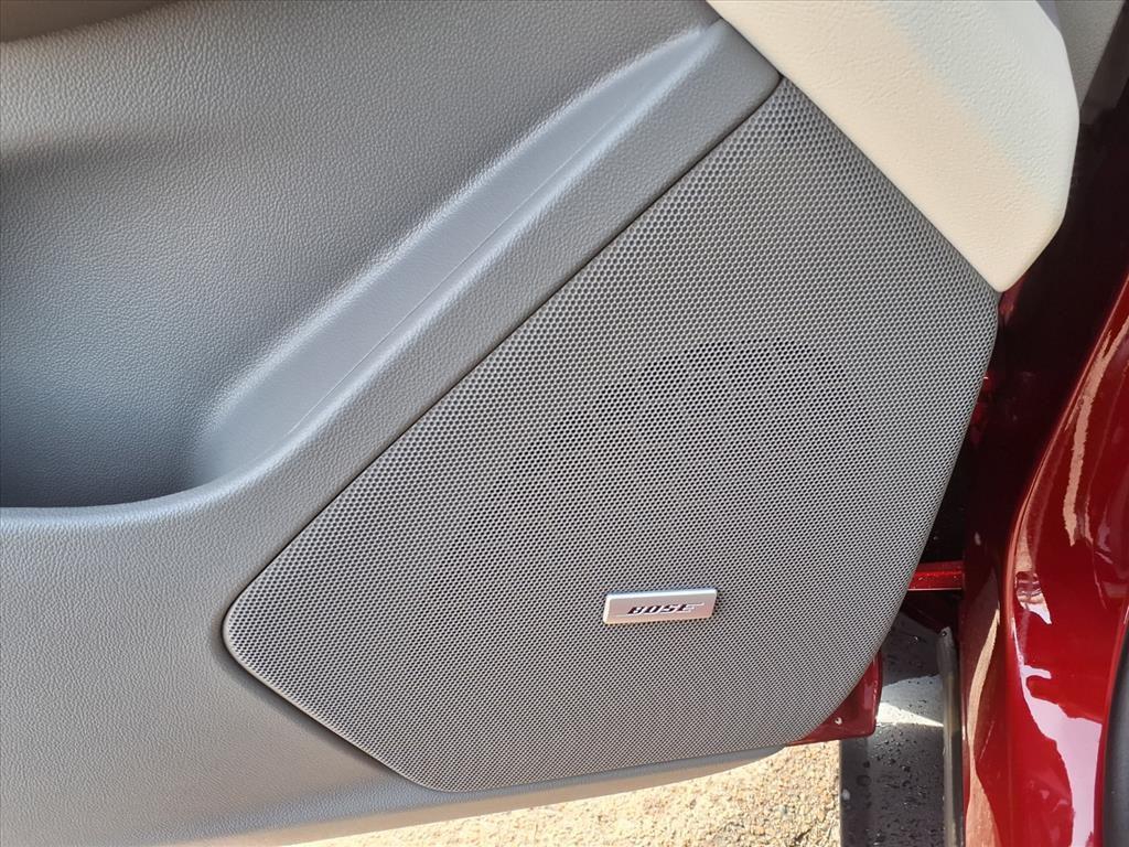 new 2026 Cadillac XT5 car, priced at $56,223