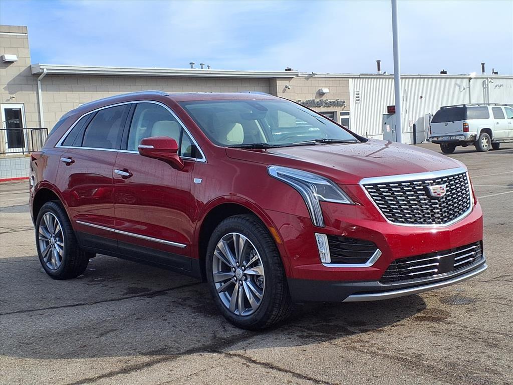 new 2026 Cadillac XT5 car, priced at $56,223